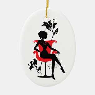 Ornement Ovale En Céramique Silhouette graphique d'une femme assise sur une ch