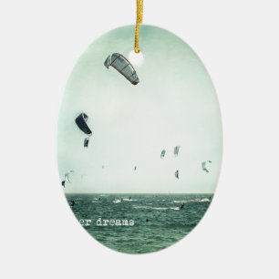 Ornement Ovale En Céramique Summer dreams. Kite surf
