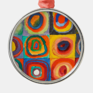 Ornement Rond Argenté Cercles concentrés Carré de Kandinsky