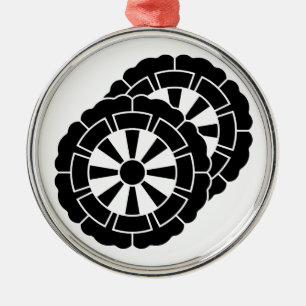 Ornement Rond Argenté Overlapping flower-shaped Genji carts