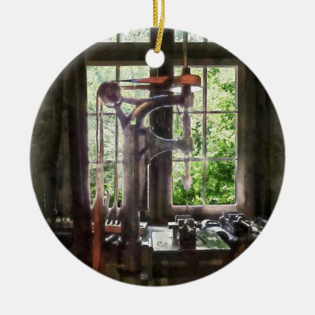 Ornement Rond En Céramique Appuyer sur l'exploration par fenêtre (Devant)