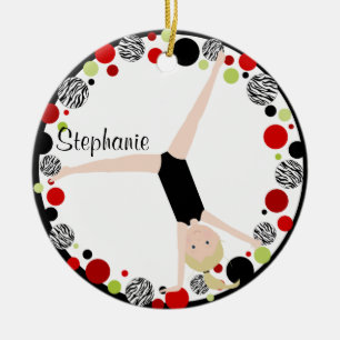 Ornement Rond En Céramique Blonde de gymnaste en rouge, noir et vert