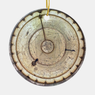 Ornement Rond En Céramique La première horloge pilotée par des ressorts avec