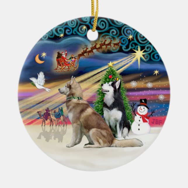Ornement Rond En Céramique Magie de Noël - Huskys sibériens (Rouge + BW) (Devant)