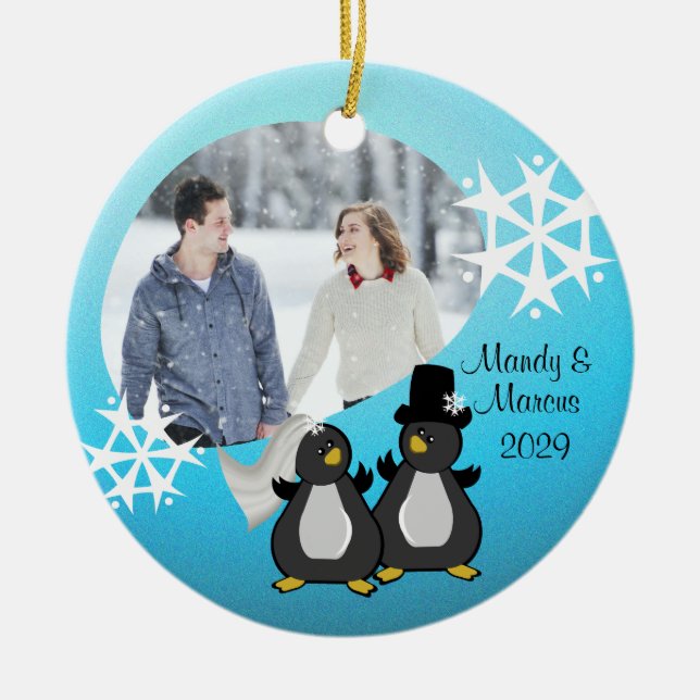 Ornement Rond En Céramique Noël Mariage de pingouin (Devant)