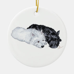 Ornement Rond En Céramique Westie et Scottie au repos