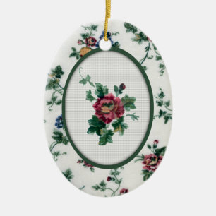 Ornement rose de point de croix de Faux