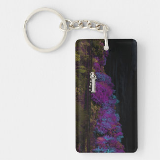 oscar leaves the party keychain