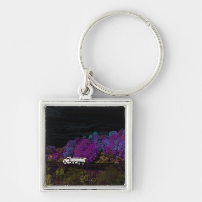 oscar leaves the party keychain (Front)