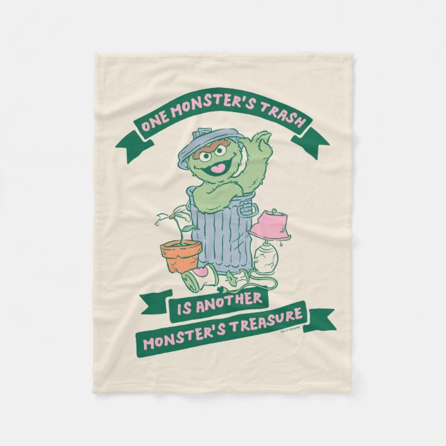 Oscar the Grouch | Monster Treasure Graphic Fleece Blanket (Front)