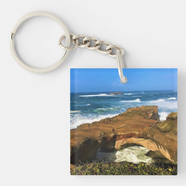 Otter Rock at Devil's Punchbowl State Park, Oregon Keychain (Front)