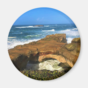 Otter Rock at Devil's Punchbowl State Park, Oregon Magnet