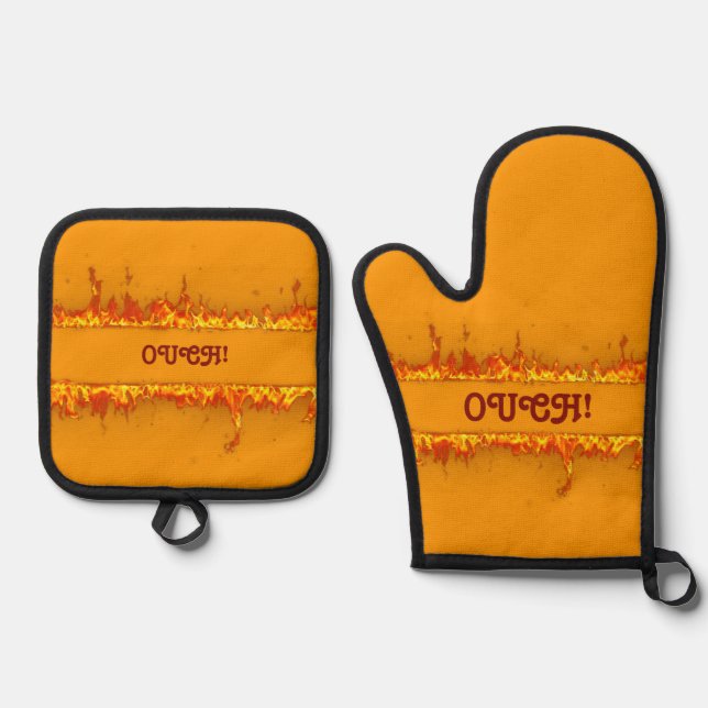 Ouch Oven Mitts & Pot Holders Set (Front)