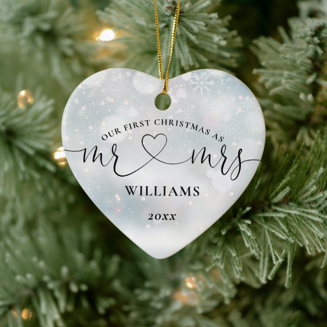 Our First Christmas Mr Mrs Love Heart Snowflakes Ceramic Ornament (Tree)