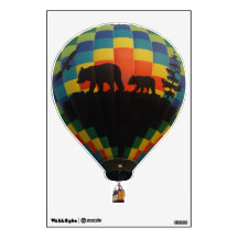 Ours et ballon à air chaud de silhouette d'Eagle