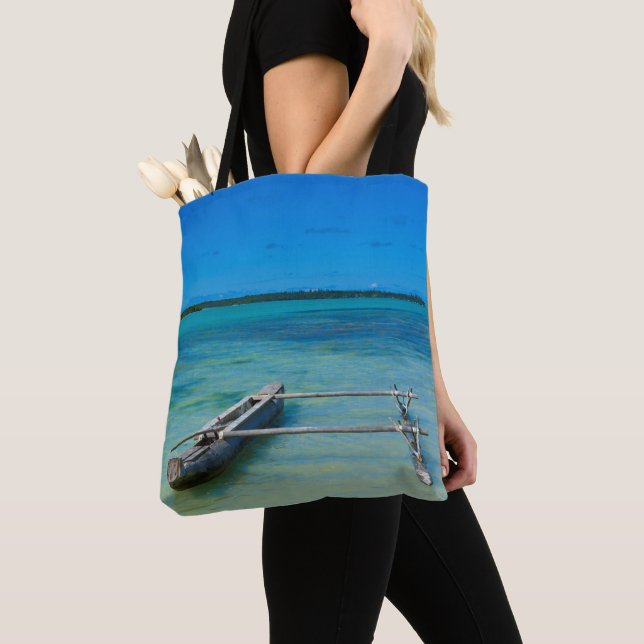 Outrigger Canoe In Shallow Ocean Tote Bag (Close Up)