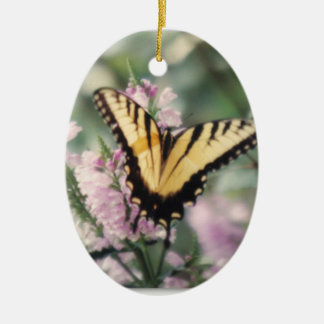 Ovale En Céramique Ornement jaune de papillon
