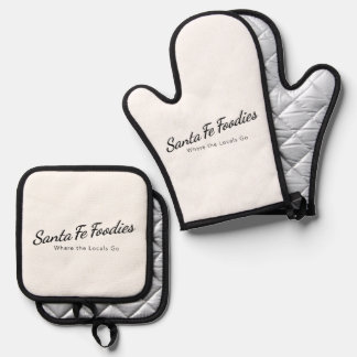 Oven Mitt and Pot Holder Set