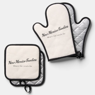Oven Mitt and Pot Holder Set
