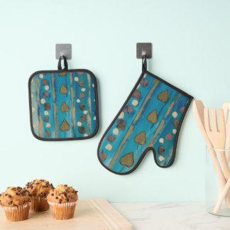 Oven Mitt and Pot Holder Watercolor Design   Oven Mitt & Pot Holder Set