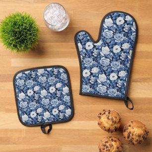 Oven Mitt and Pot Holders Oven Mitt & Pot Holder Set