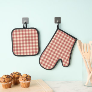 Oven Mitt and Pot Holders Oven Mitt & Pot Holder Set