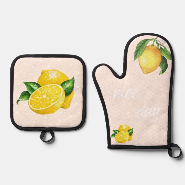 Oven Mitt and Pot Holders Oven Mitt & Pot Holder Set (Front)
