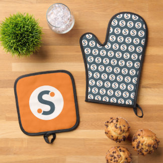 Oven Mitt & Pot Holder Set