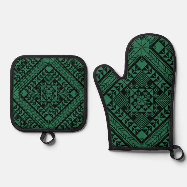. OVEN MITT & POT HOLDER SET (Front)