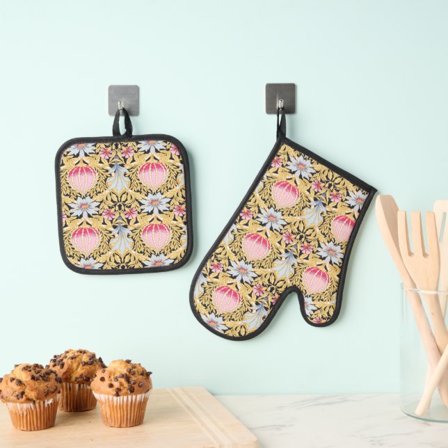 Oven Mitts & Pot Holders - Art Nouveau Floral Oven Mitt & Pot Holder Set (Insitu(Hanging))
