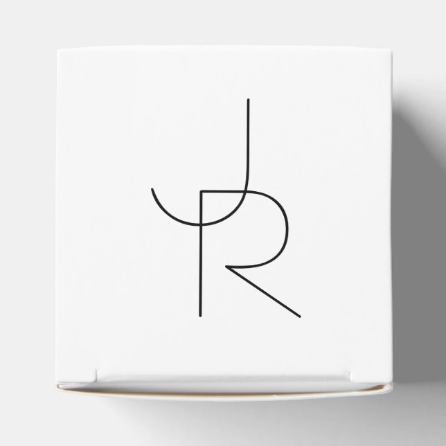 Overlapping Initials | Black On White Favor Box (Top)