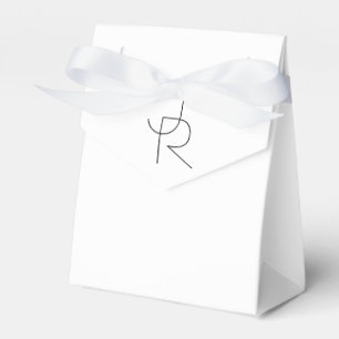 Overlapping Initials   Black On White Favor Box