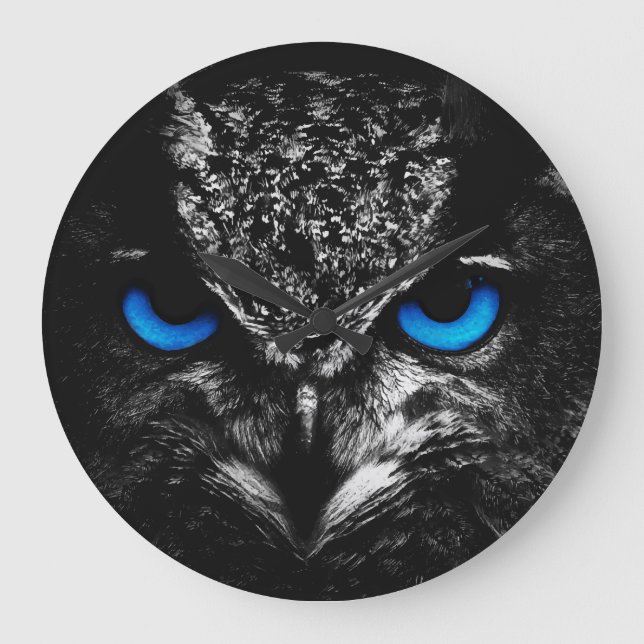 Owl blue eyes large clock (Front)