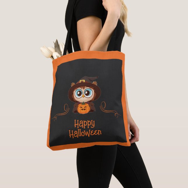 Owl/Fall/Autumn/Halloween/pumpkin Tote Bag (Close Up)