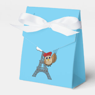 Owl Flying with Heart Balloons in Paris Favor Box