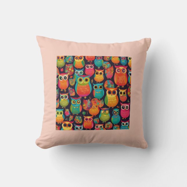 Owl fun throw pillow (Front)