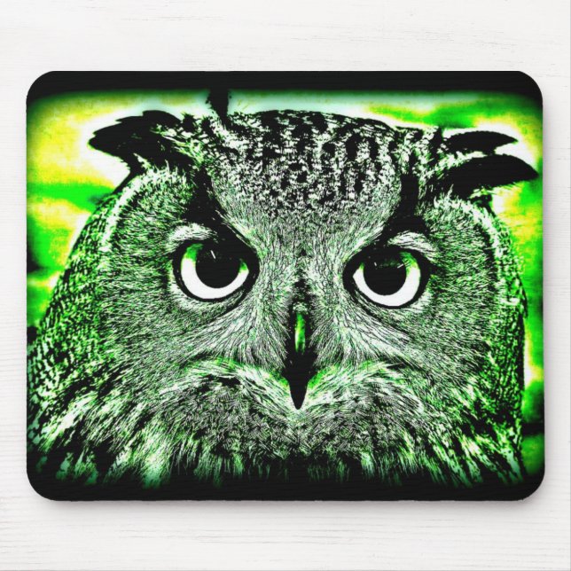 Owl goes Green Mouse Pad (Front)