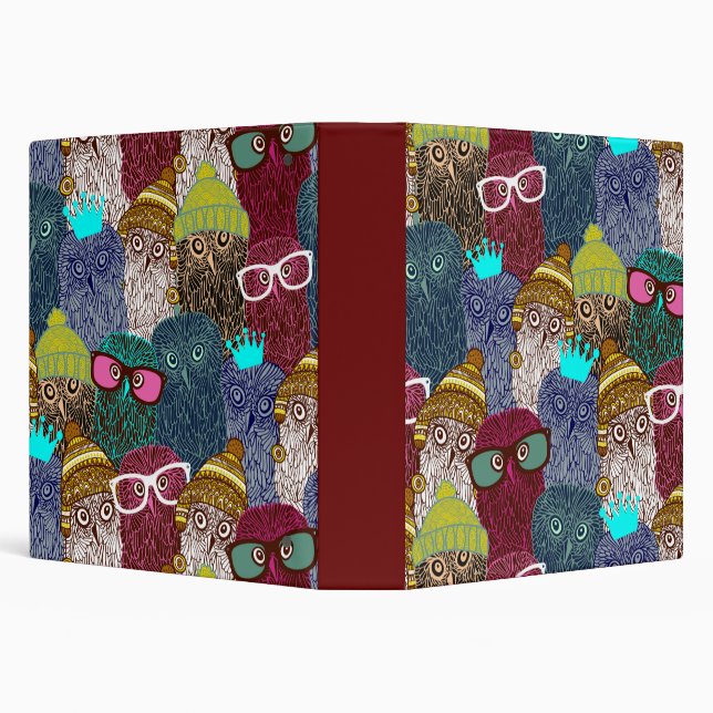 Owl in crown binder (Background)