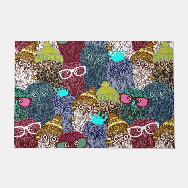 Owl in crown doormat (Front)