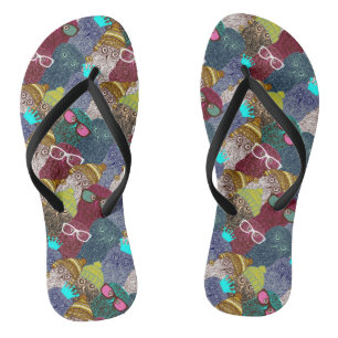 Owl in crown flip flops