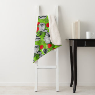 Owl in red roses sherpa blanket
