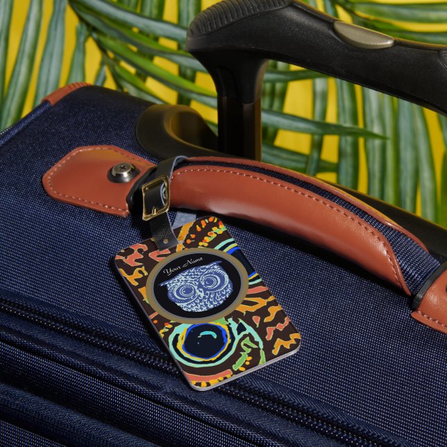 Owl  luggage tag (Front Insitu 1)