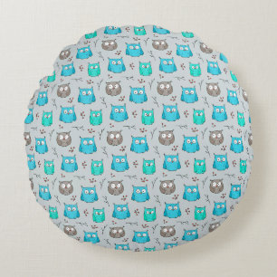 Owl pattern non repeating round pillow