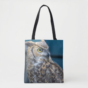 Owl up close Tote Bag