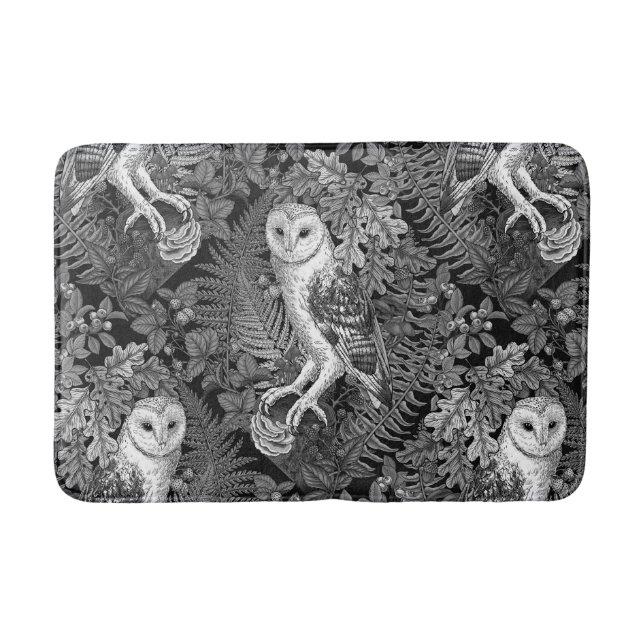 Owls, ferns, oak and berries 4 bath mat (Front)