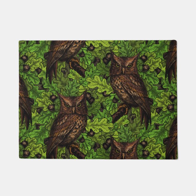 Owls in the oak tree, green and brown doormat (Front)