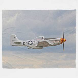 P-51 MUSTANG FLEECE BLANKET