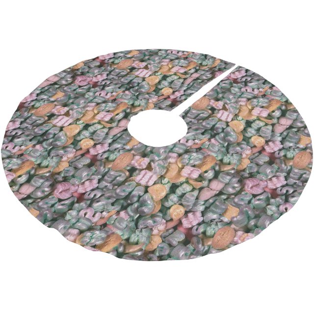Packing Peanuts Novelty Brushed Polyester Tree Skirt (Angled)