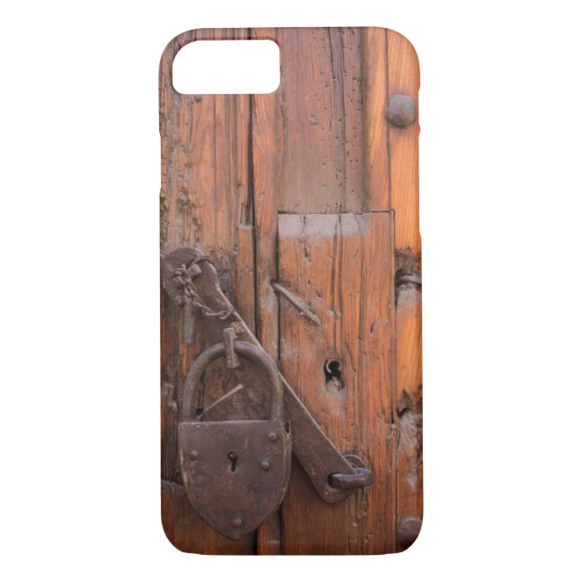 Padlock on wooden door Case-Mate iPhone case (Back)