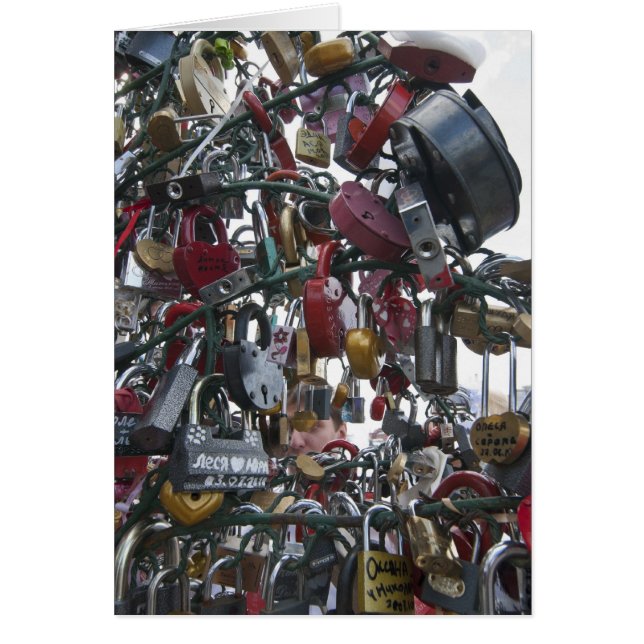 Padlocks (Devant)